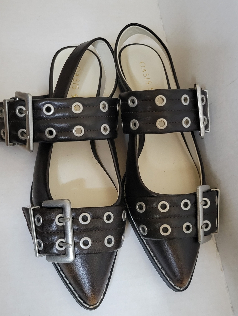 Oasis Society Dark Brown Pointed Double Buckle Slingback Flats Size 7.5